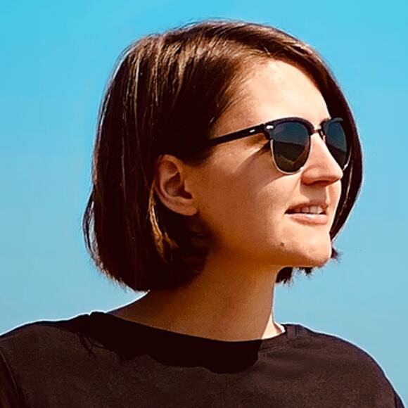 Upcycled Hand Printed Womens Large White Cockatoo Parrot Ukraine Fundraiser Tee - Picture 4 of 4